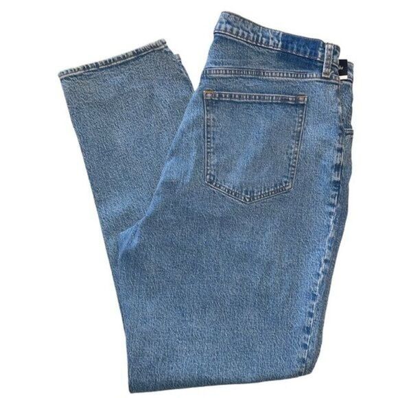 Abercrombie & Fitch | Curve Love Ultra High Rise 90s Straight Jean - Picture 5 of 13